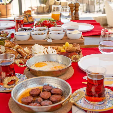 Mak's Cave House Nocleg ze śniadaniem