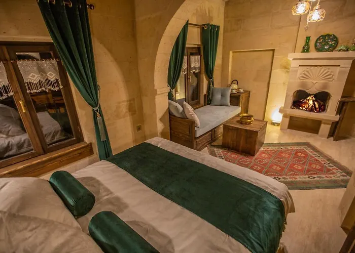 Bed & Breakfast Mak's Cave House 4*