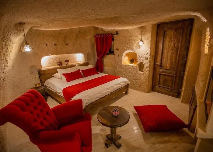 Mak's Cave House Bed & Breakfast