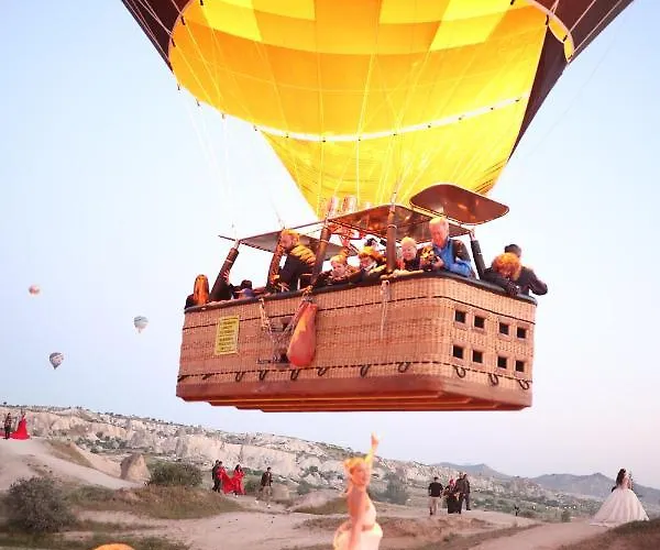 Mak's Cave House Bed & Breakfast Üçhisar