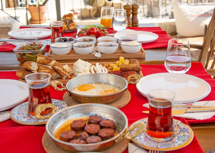 Mak's Cave House Bed & Breakfast